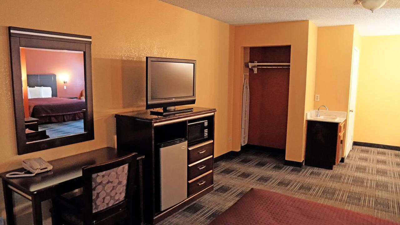 Travel Plaza Inn Комптон Екстер'єр фото